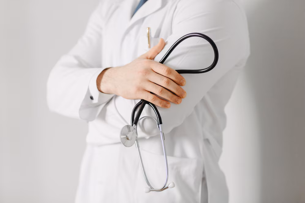 medico e um estetoscopio